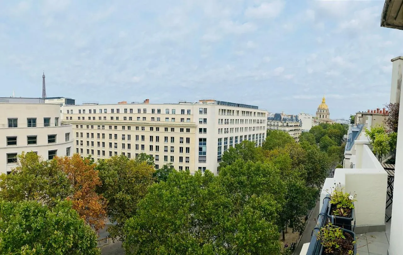 Arc De Triomphe-carnot Luxury & Design *
