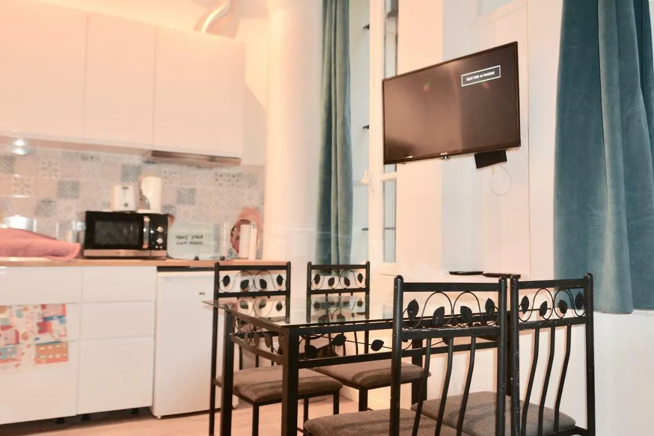 Arc De Triomphe-carnot Luxury & Design Appartamento